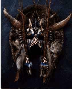 Mask with stripes